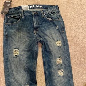 Dickies distressed jeans never worn NWT size 30-32